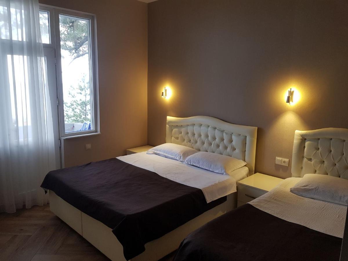 Midia Guest House 코불레티 외부 사진
