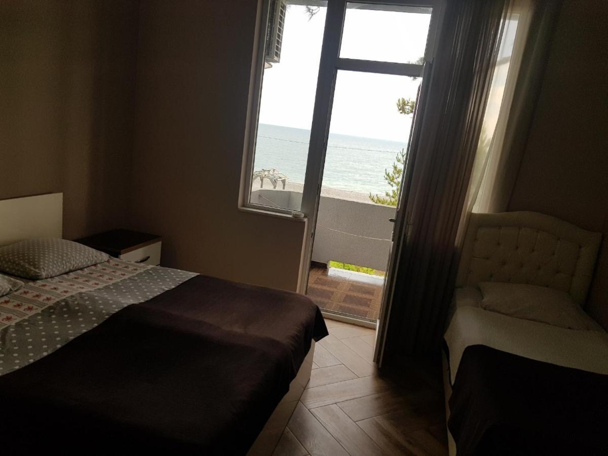 Midia Guest House 코불레티 외부 사진