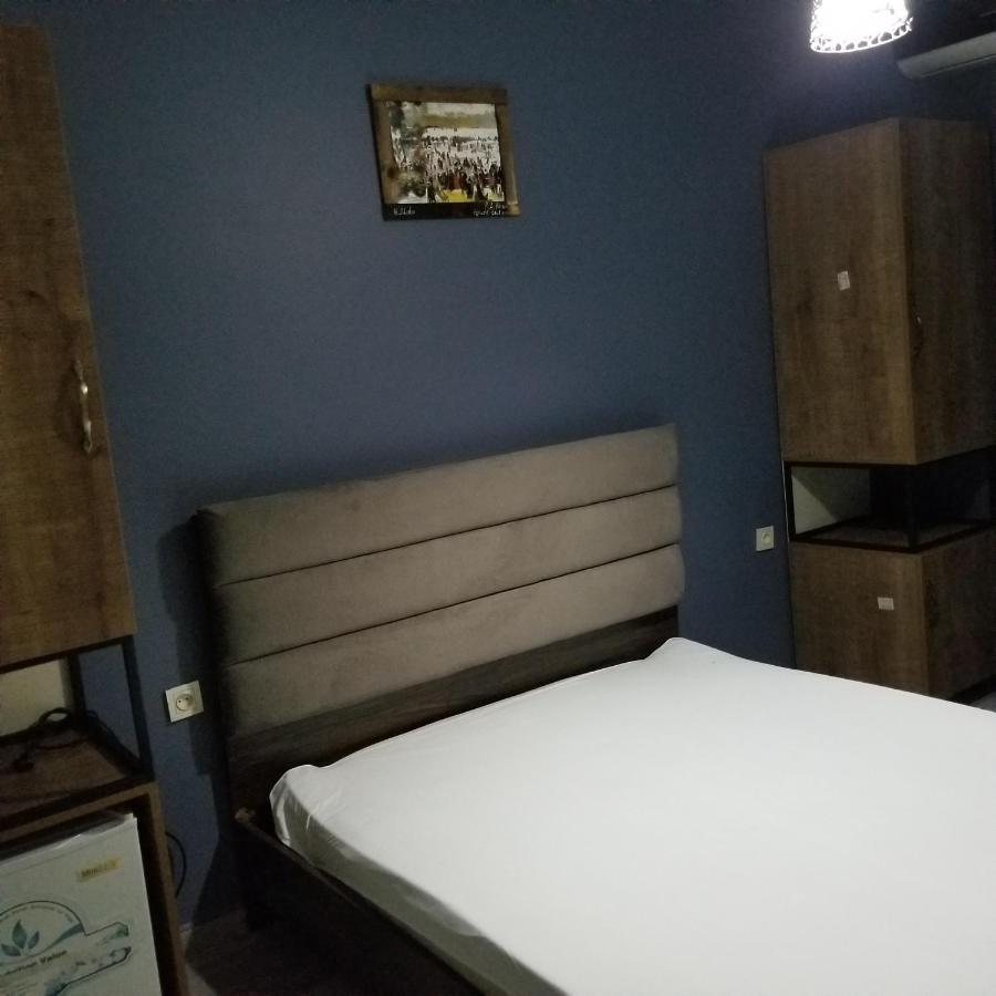 Midia Guest House 코불레티 외부 사진