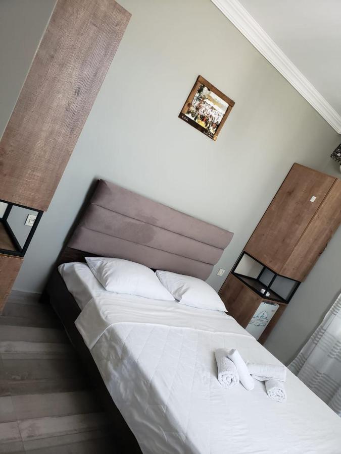 Midia Guest House 코불레티 외부 사진