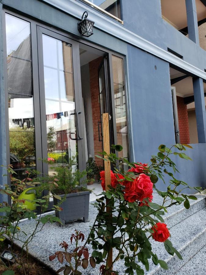 Midia Guest House 코불레티 외부 사진
