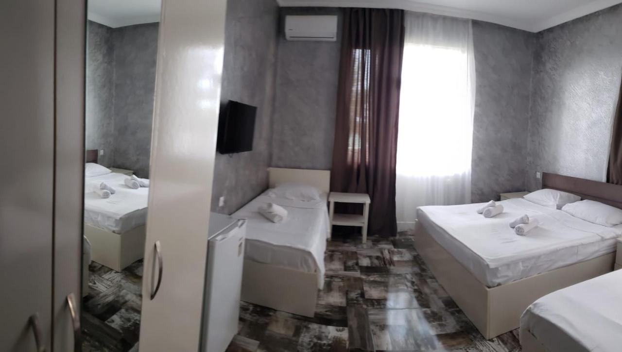 Midia Guest House 코불레티 외부 사진